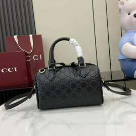 Picture of Gucci Handbags _SKUfw237318409fw